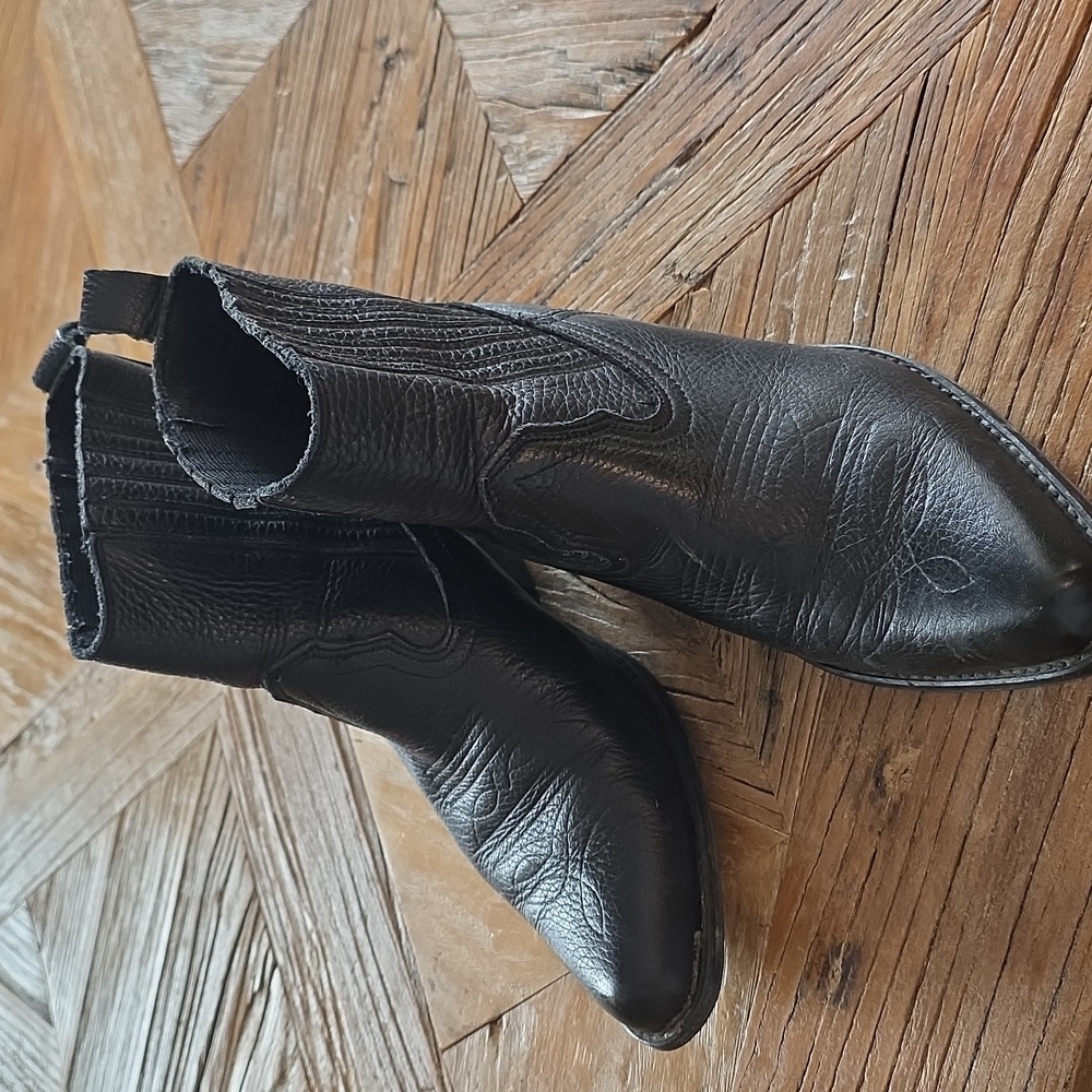 Joe Sanchez western leather pointed toe booties! 37 6.5